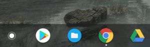 Google Play Store icon in tray