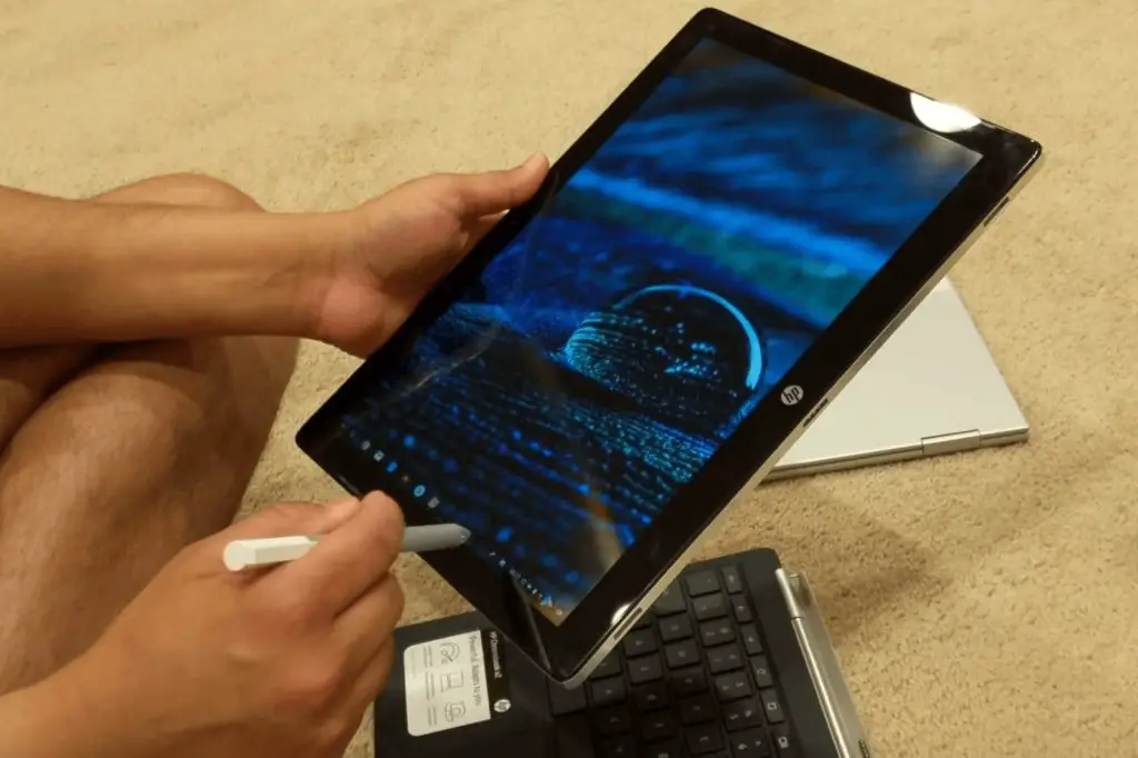 HP Chromebook x2 tablet mode