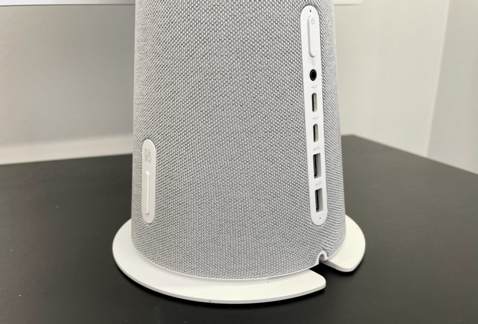 HP Chromebase ports and buttons