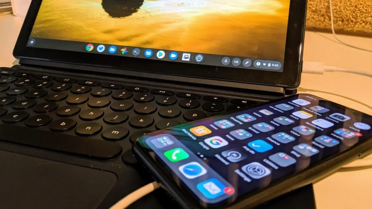 How to connect an iPhone to a Chromebook to move photos