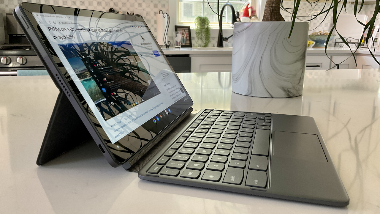 Lenovo IdeaPad Chromebook Duet 3 side view
