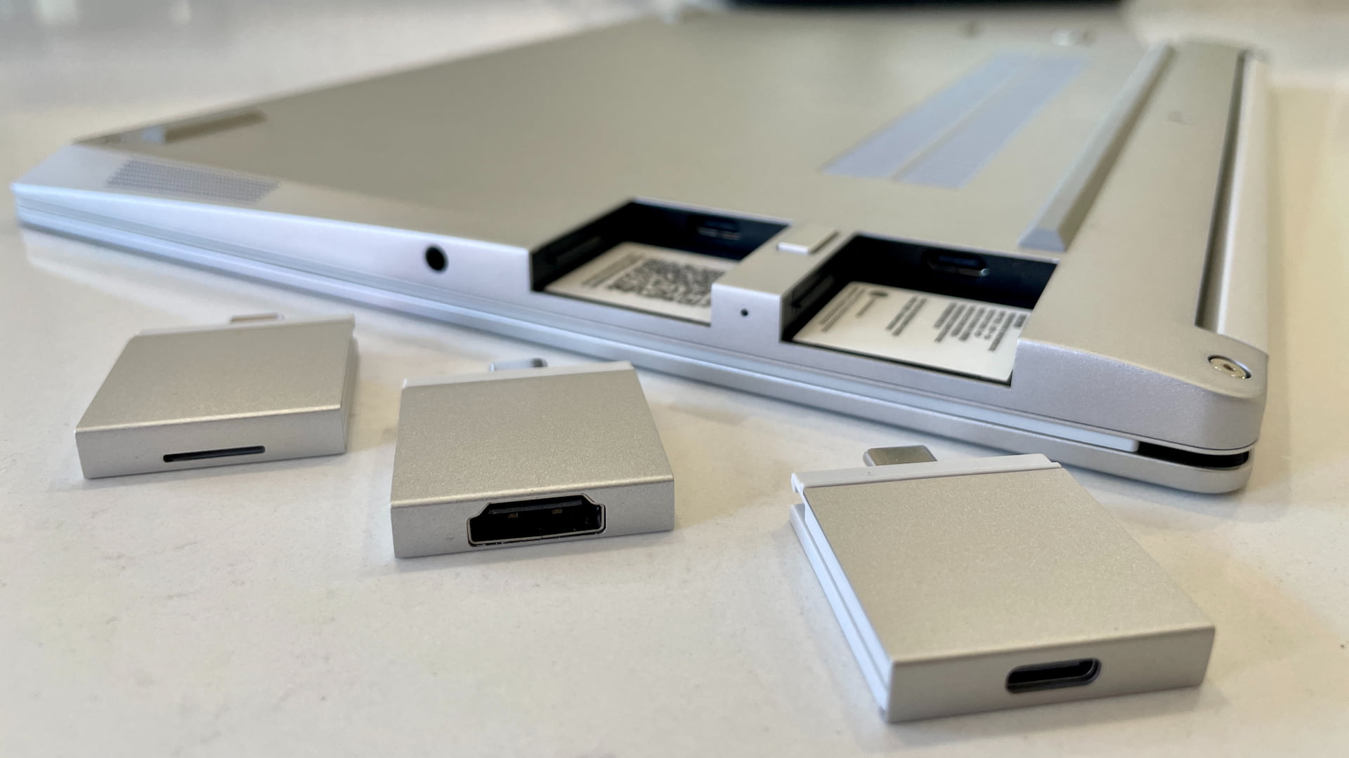 The Framework Chromebook Teardown Process Is Super Easy