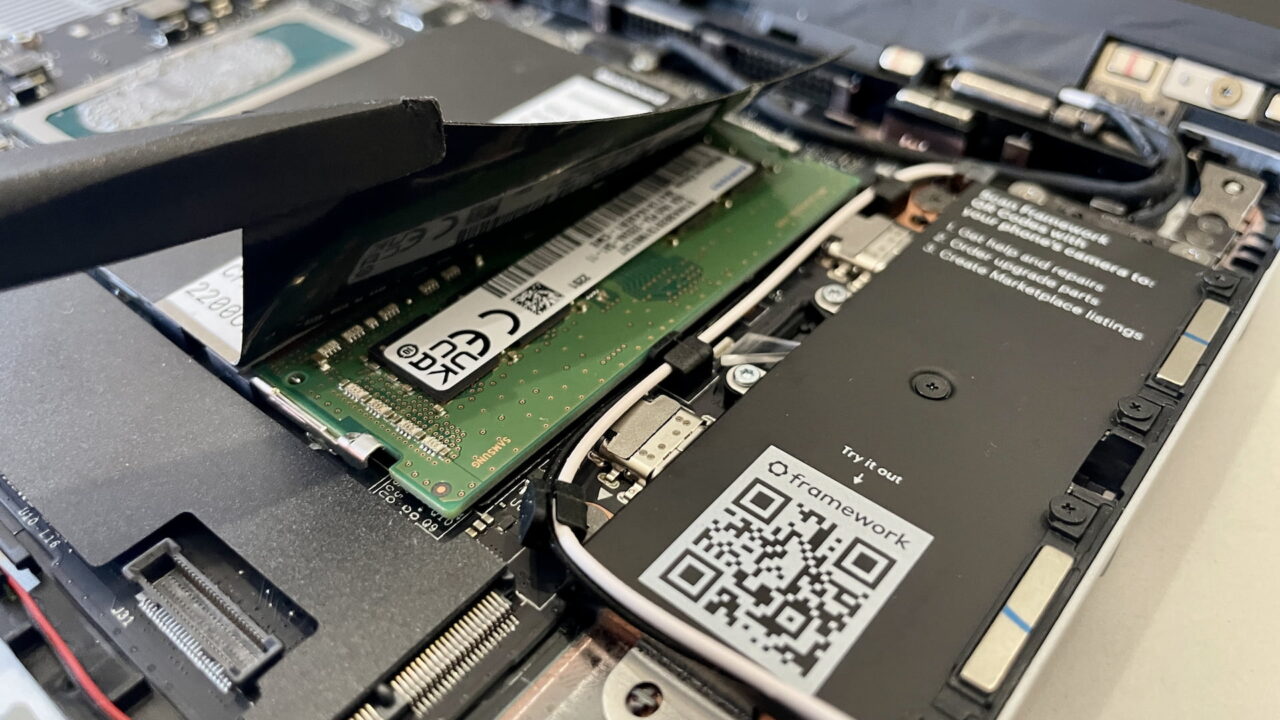 Upgrading RAM on the Framework Chromebook review unit