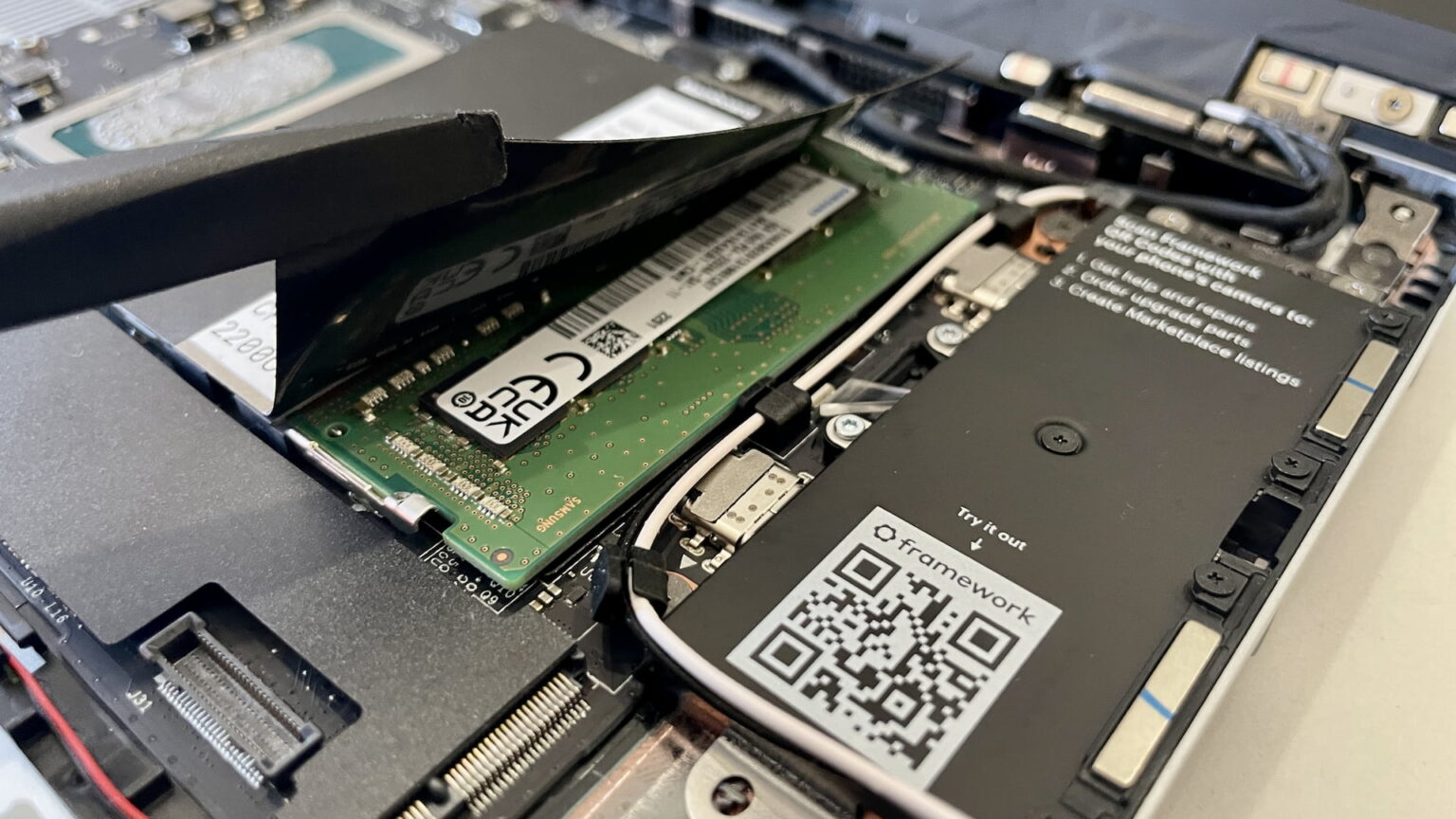 The Framework Chromebook Teardown Process Is Super Easy