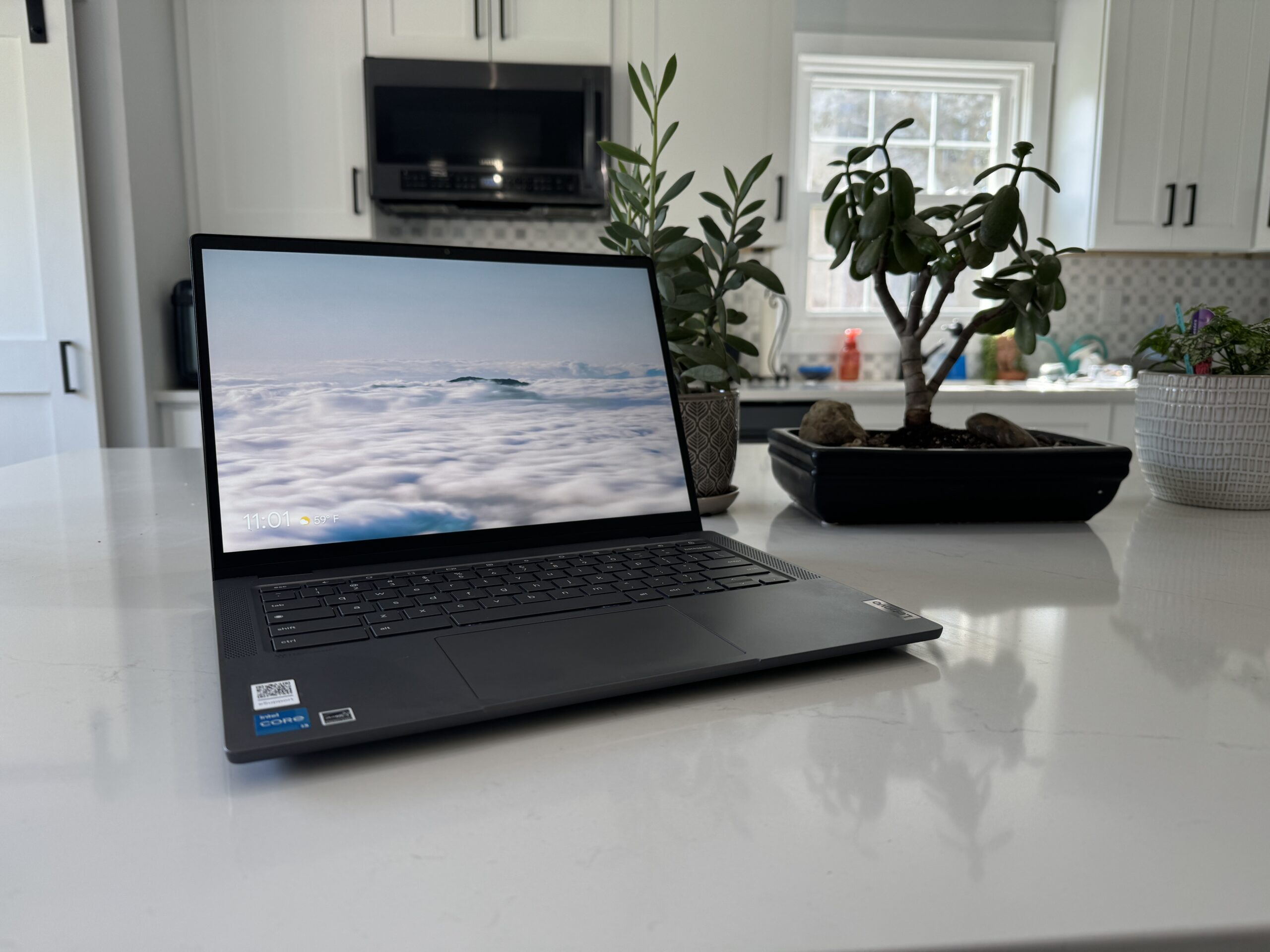 Lenovo IdeaPad Flex 5i Chromebook Plus: The best $499 ChromeOS laptop I’ve used