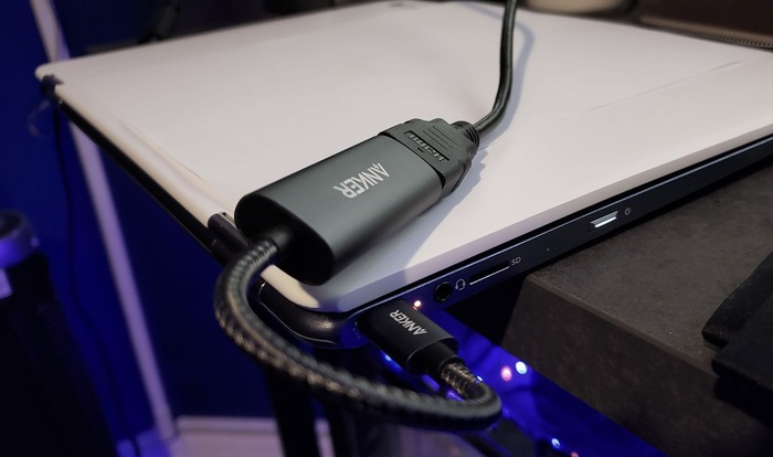 Why You Might Want to Connect a Chromebook to a Projector
