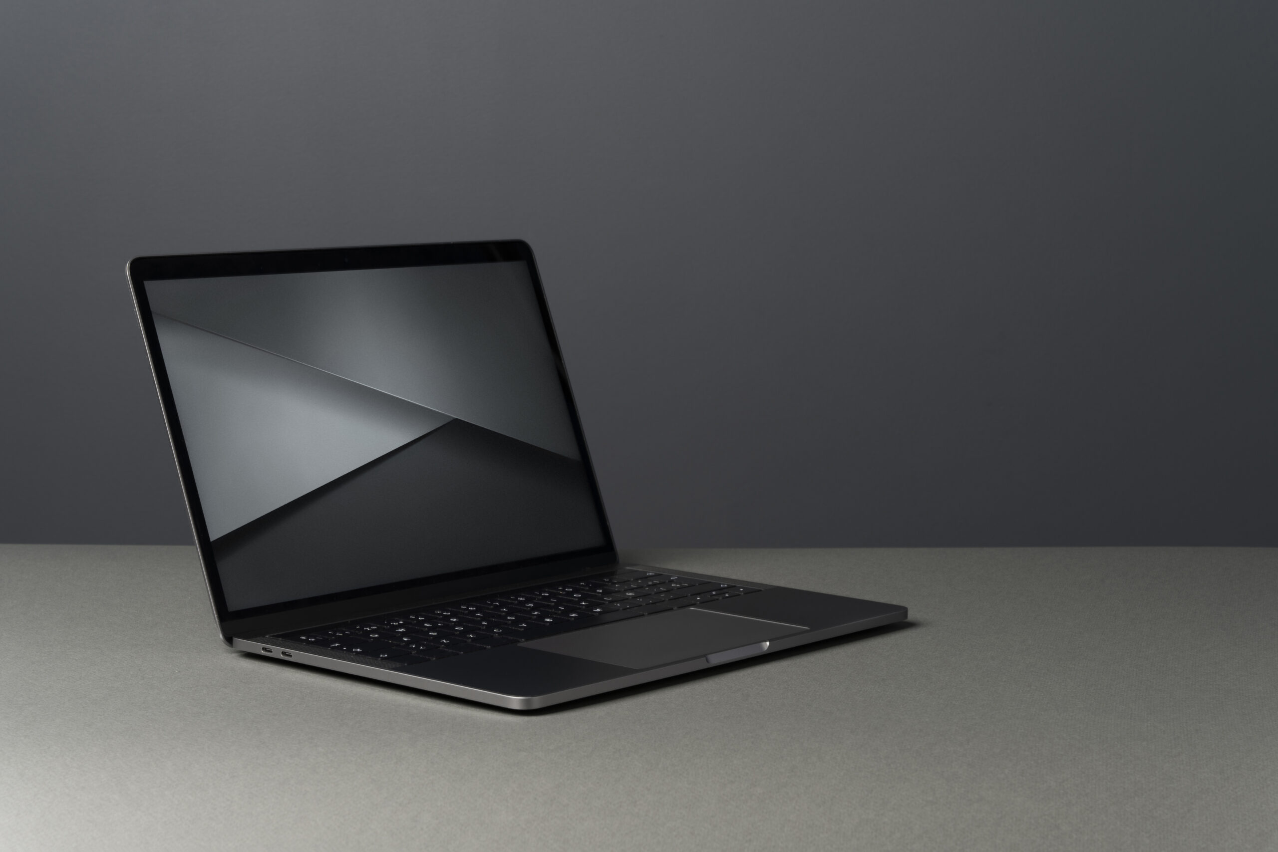 Best Portable Displays for Dual-Screen Laptop Setups