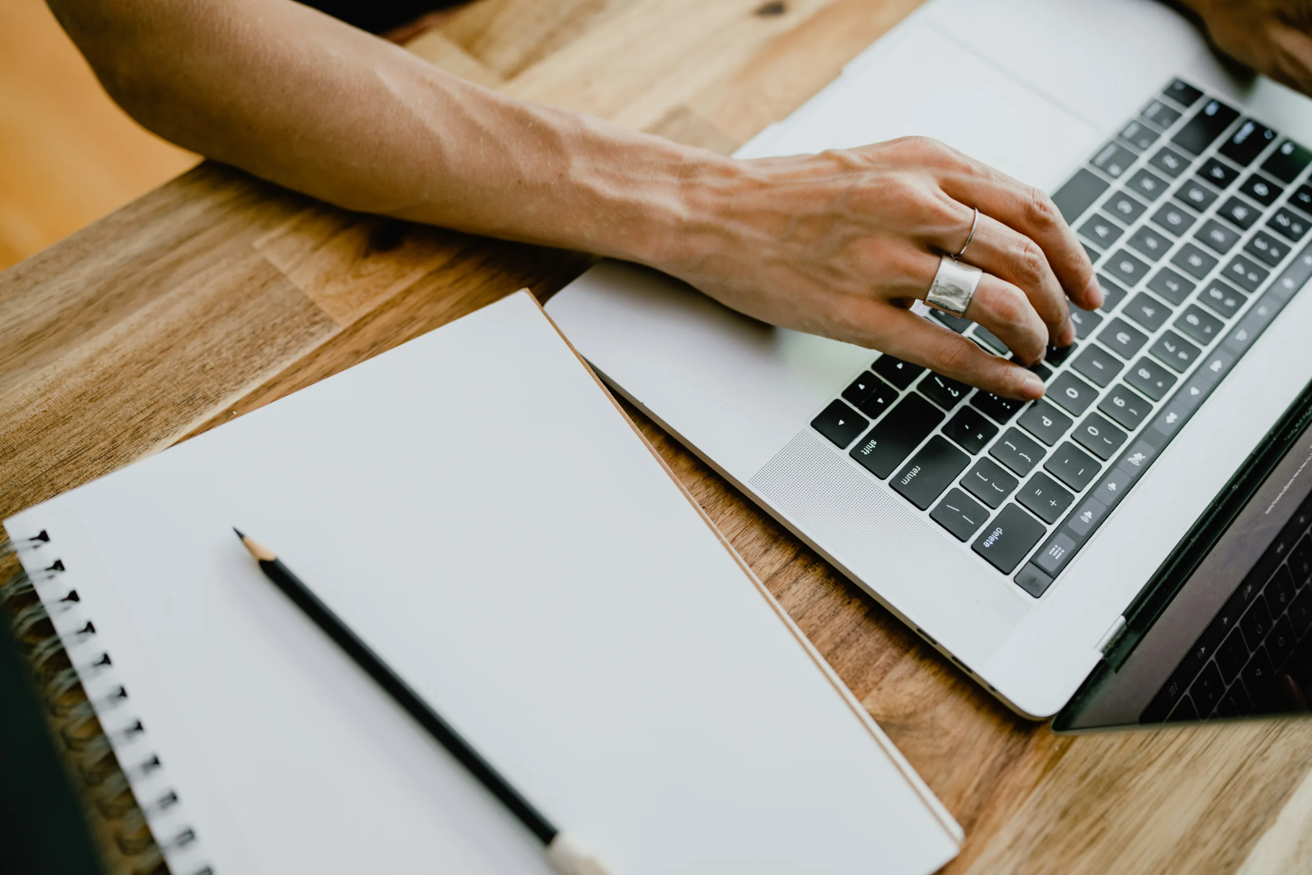 Why Chromebooks Make Sense for Cloud-First Teams Working With Snowflake Consulting Services