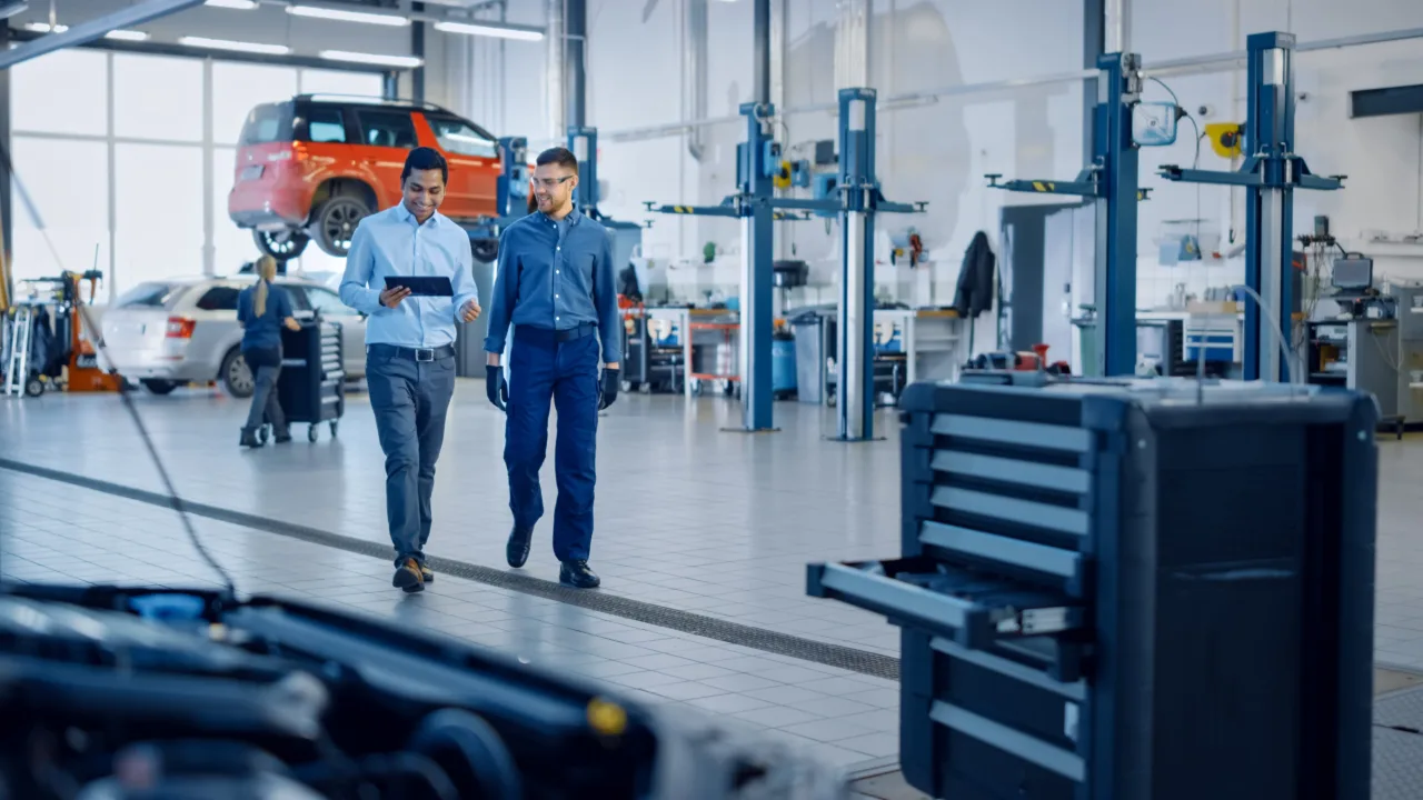 How Auto Repair Shop Owners Are Managing Their Business From Any Device