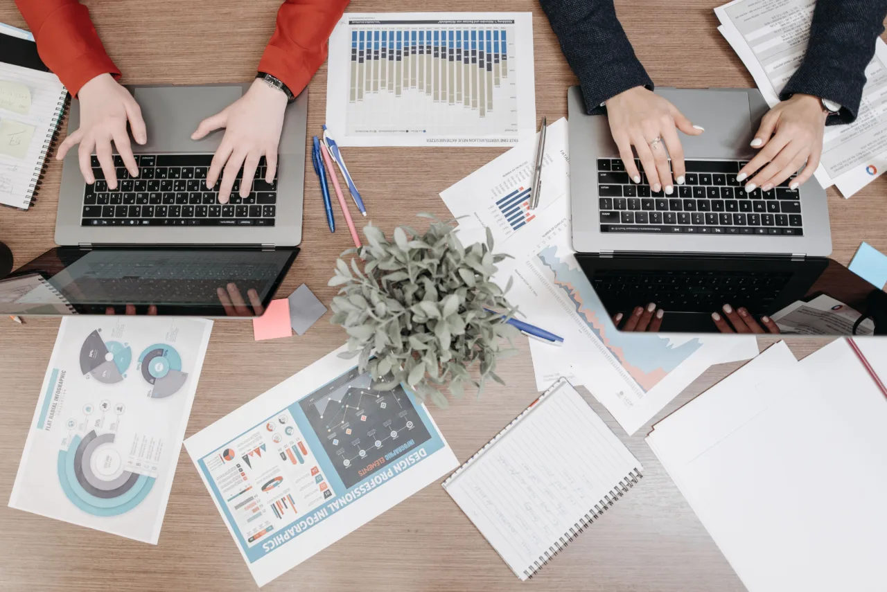 Key UX Challenges for Cloud-Based B2B SaaS on Chromebooks and How to Solve Them