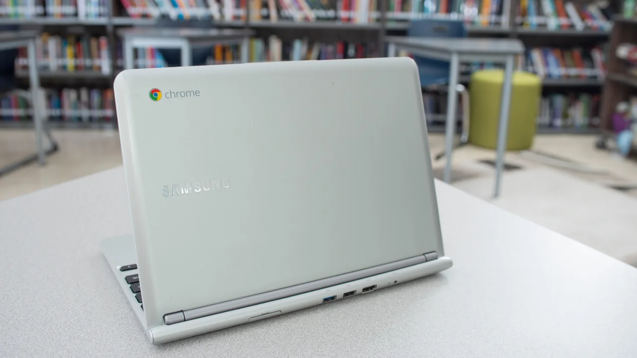 Are Free Software Bundles Becoming the Best Way to Sell Chromebooks?