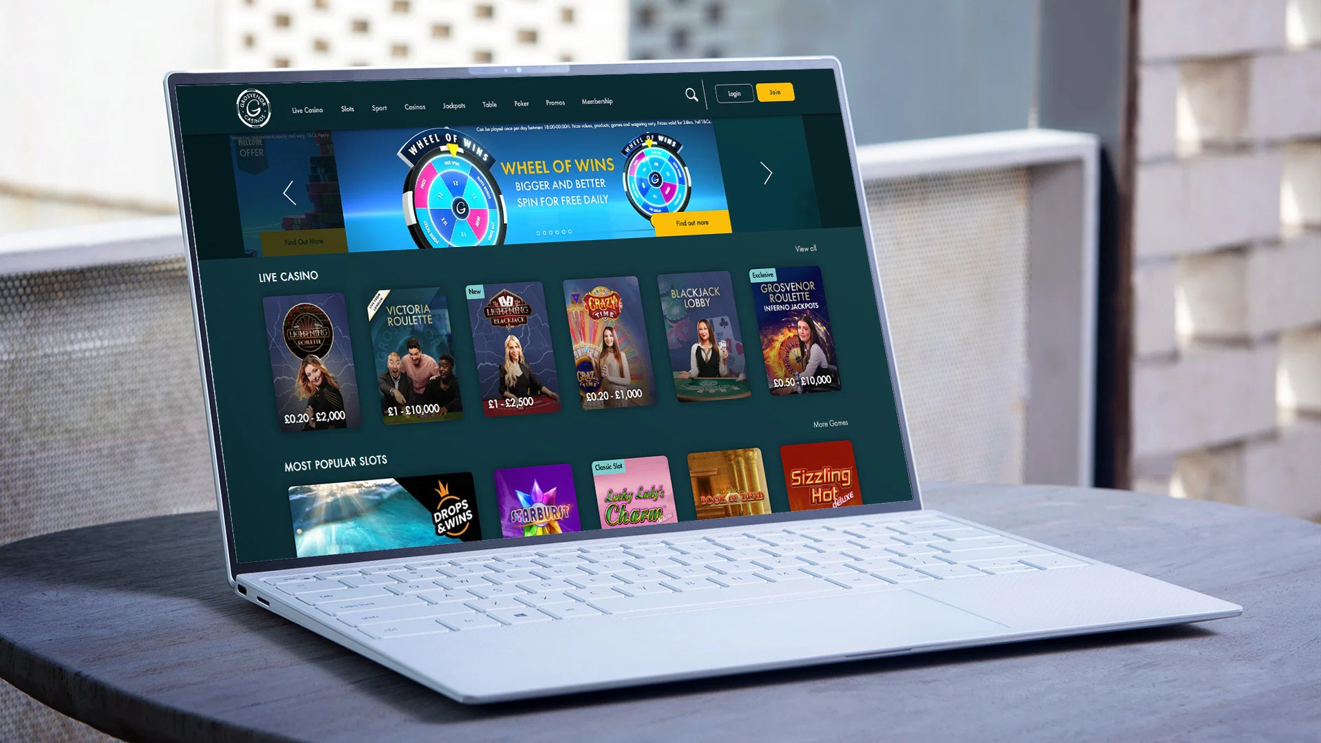 Social Casino Entertainment and Browser Gaming on Chromebooks